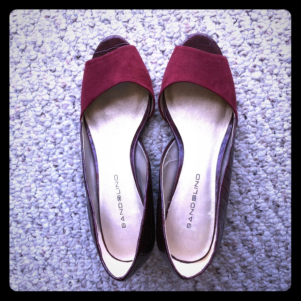Bandolinos Suede/Patten Leather